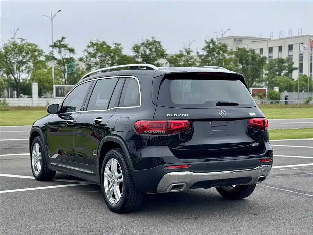 Mercedes-Benz GLB 2022 Facelift GLB 200 Dynamic Style фото 6
