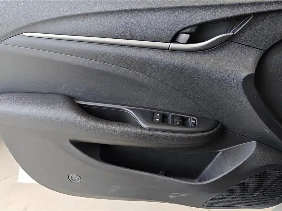 Buick Excelle 2021 Exemplar 1.5L Auto Elite фото 7