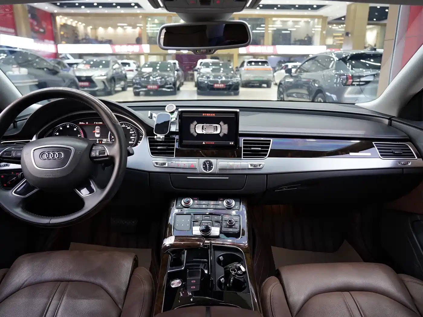 Audi A8 2013 A8L 45 TFSI quattro Comfort фото 7