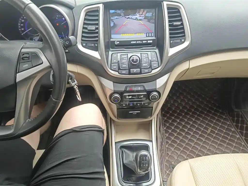 Changan Eado 2015 2015 1.6L Manual Luxury China V