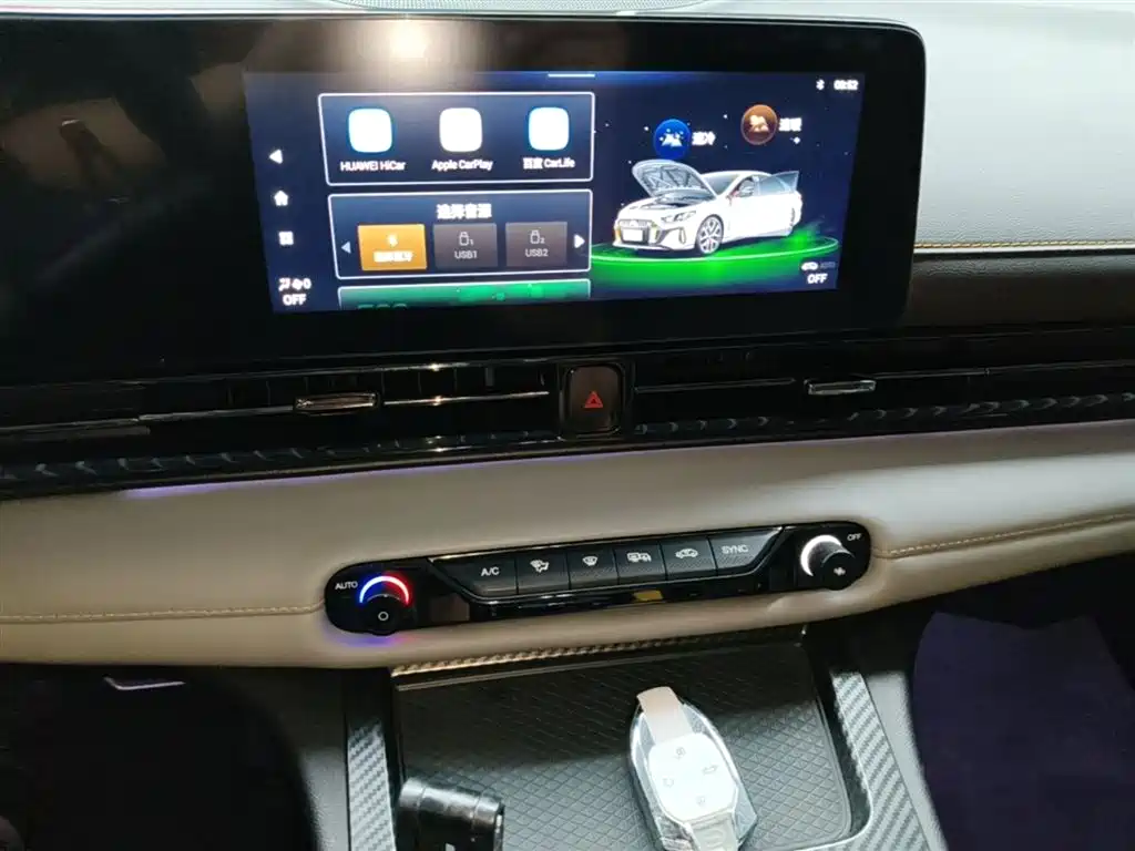 GAC Trumpchi Trumpchi Emkoo 2021 270T DCT J15 Edition фото 13
