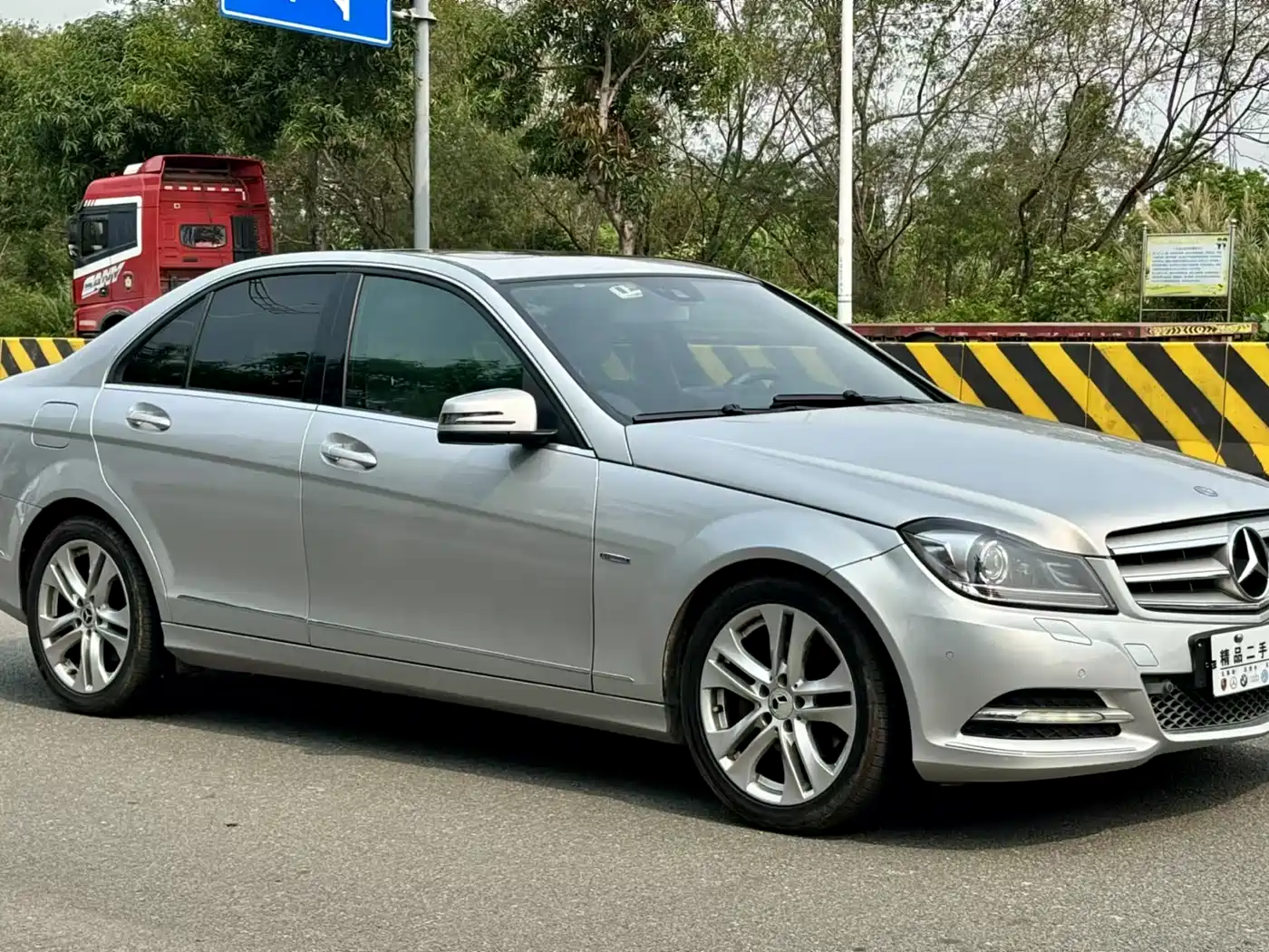 Mercedes-Benz C-Class 2011 C 200 CGI Fashion фото 3