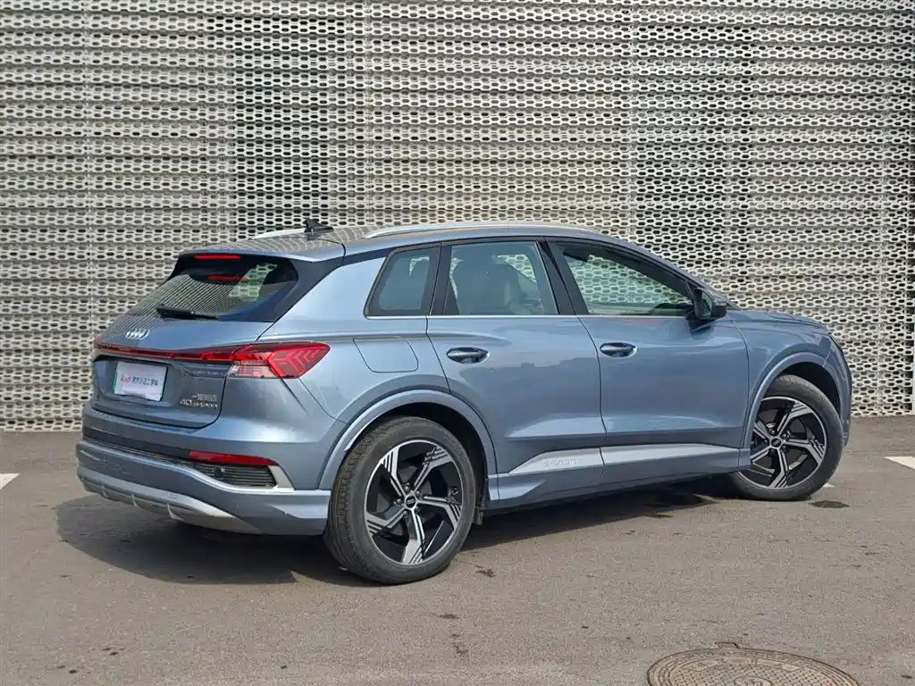 Audi Q4 e-tron 2024 40 e-tron Creation Edition фото 4