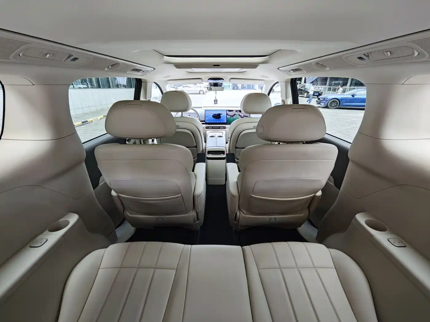 Voyah Auto Voyah Dreamer 2025 PHEV 4WD Kunpeng Premium Edition фото 21