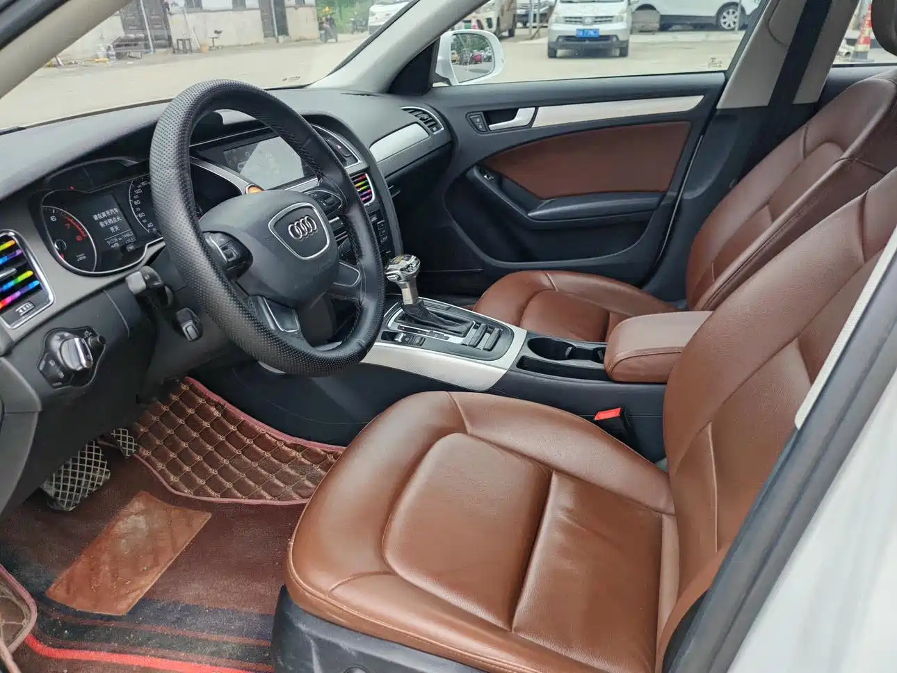 Audi A4L 2016 30 TFSI Automatic Comfort фото 9