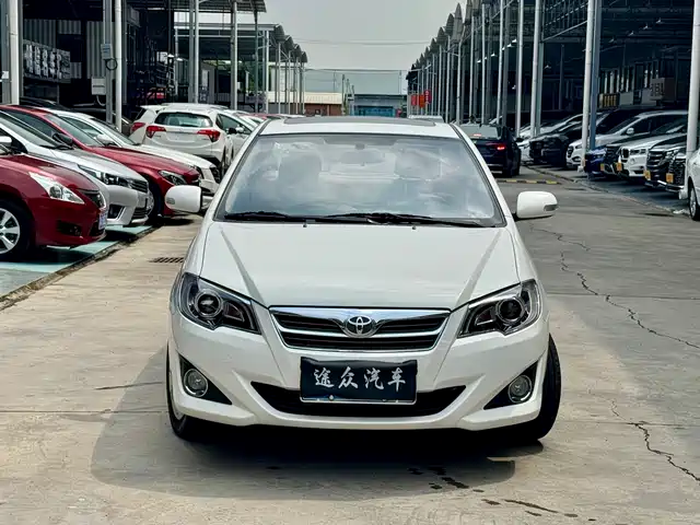 Toyota Corolla 2013 1.6L Automatic Excellence Edition — фото 2