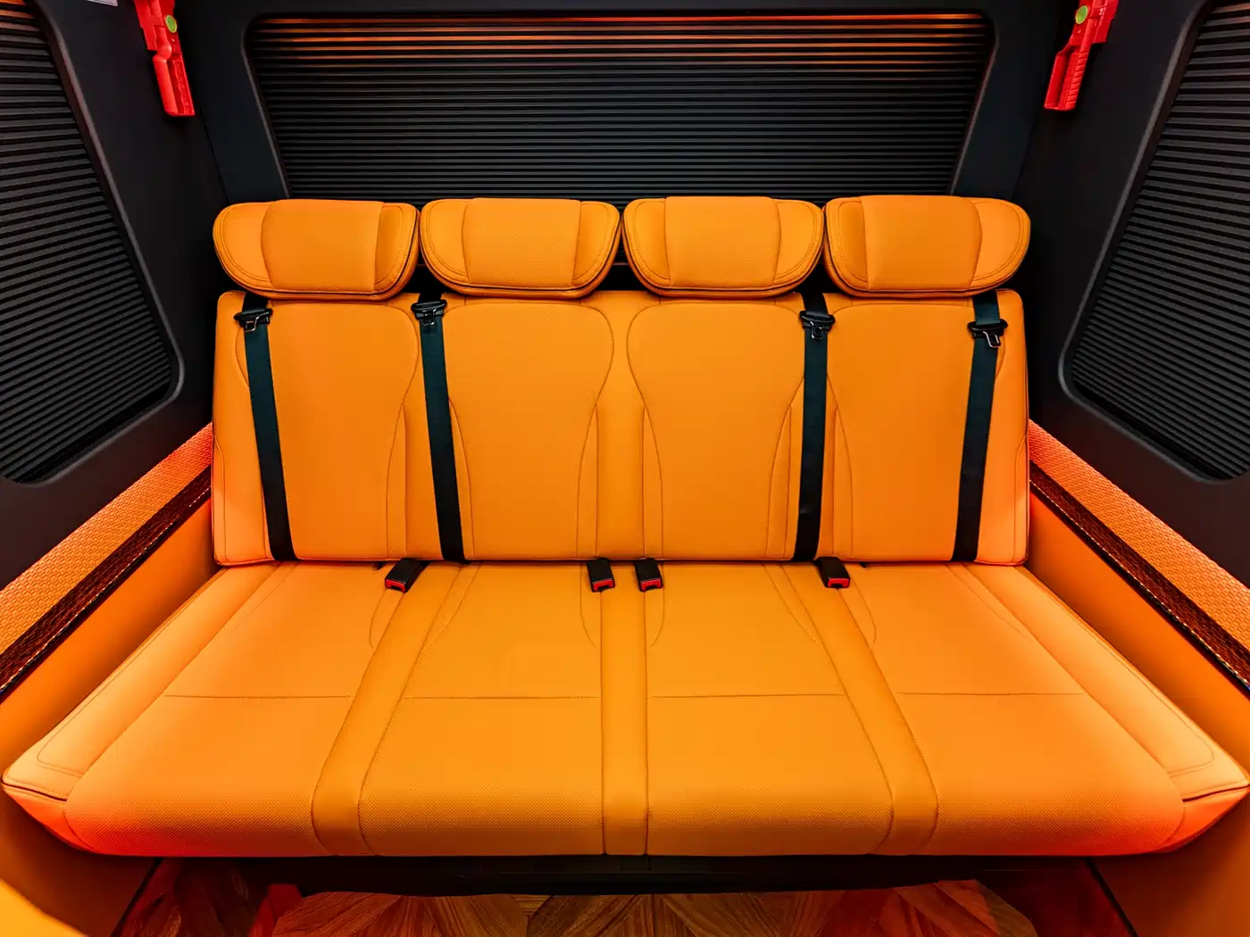 Hongqi Guoyue 2024 3.0T Flagship Edition 17-seater фото 13
