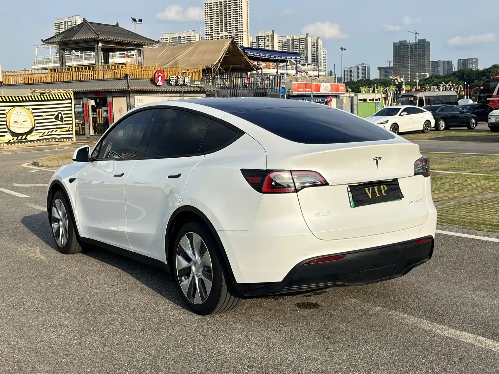 Фото 5 - Tesla Model Y