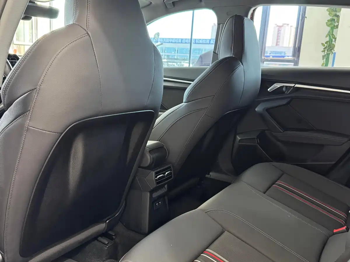 Audi A3 2023 Sportback 35 TFSI Fashion Sport фото 6