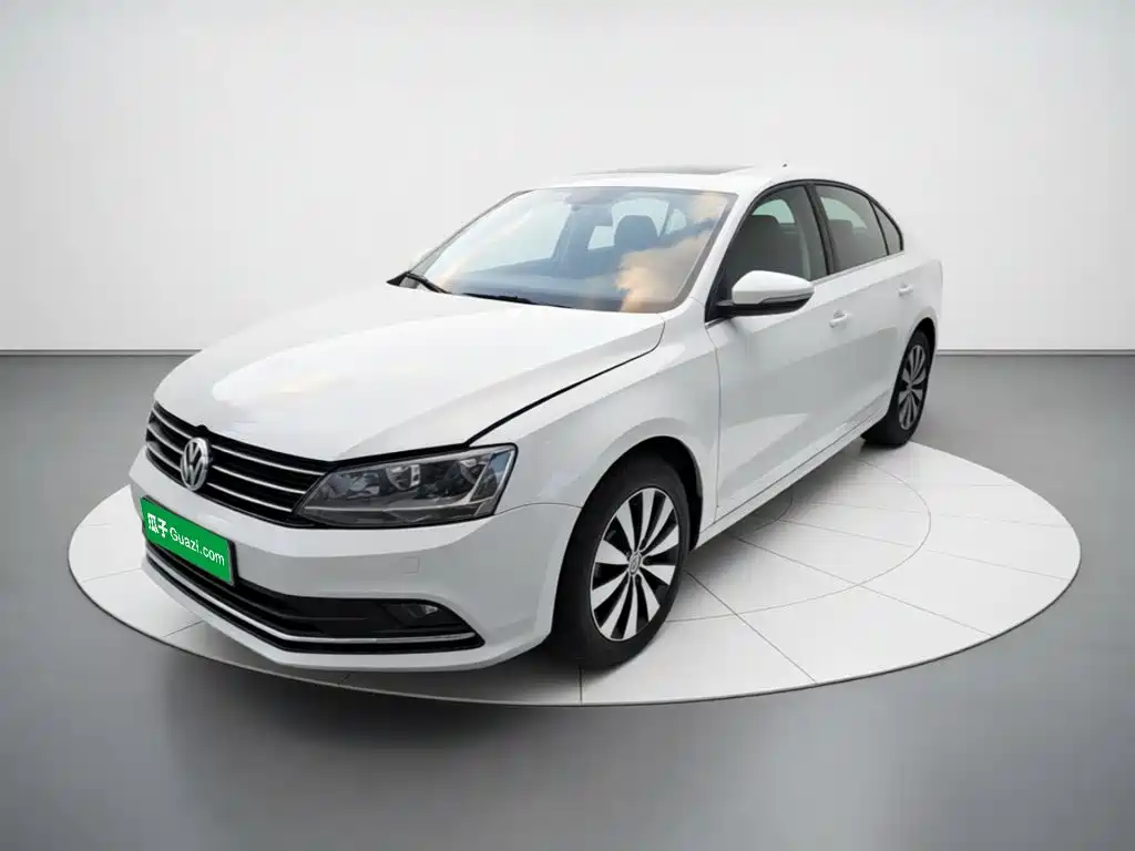  Volkswagen Sagitar 2017 1.6L Manual Comfort