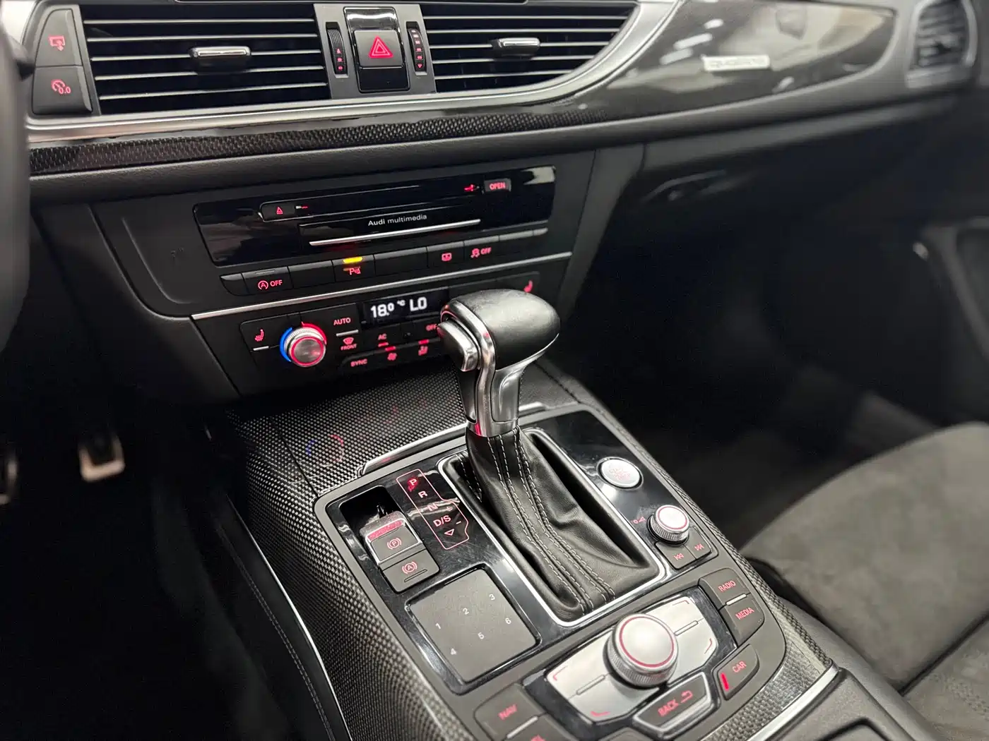 Audi S6 2013 S6 4.0TFSI фото 14