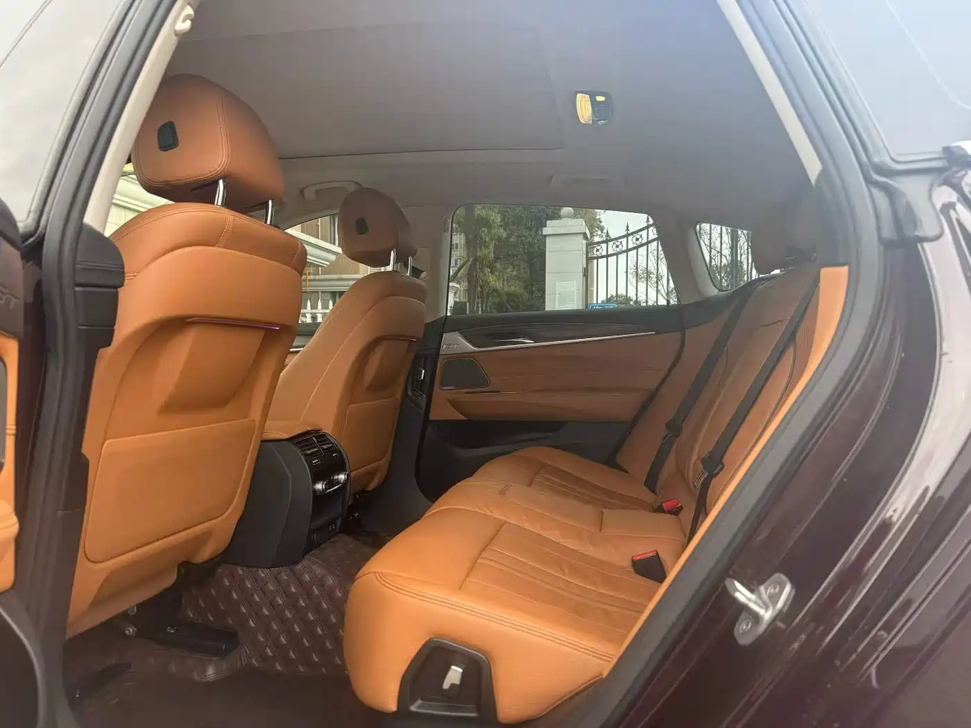BMW 6 Series GT 2020 630i Luxury Design Package фото 6
