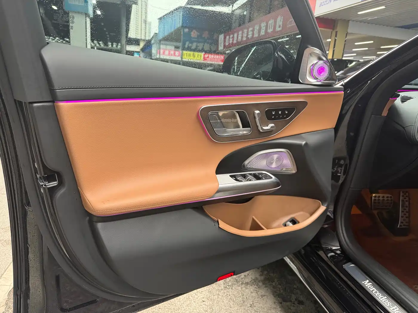 Mercedes-Benz E-Class 2025 E 300 L Luxury фото 7
