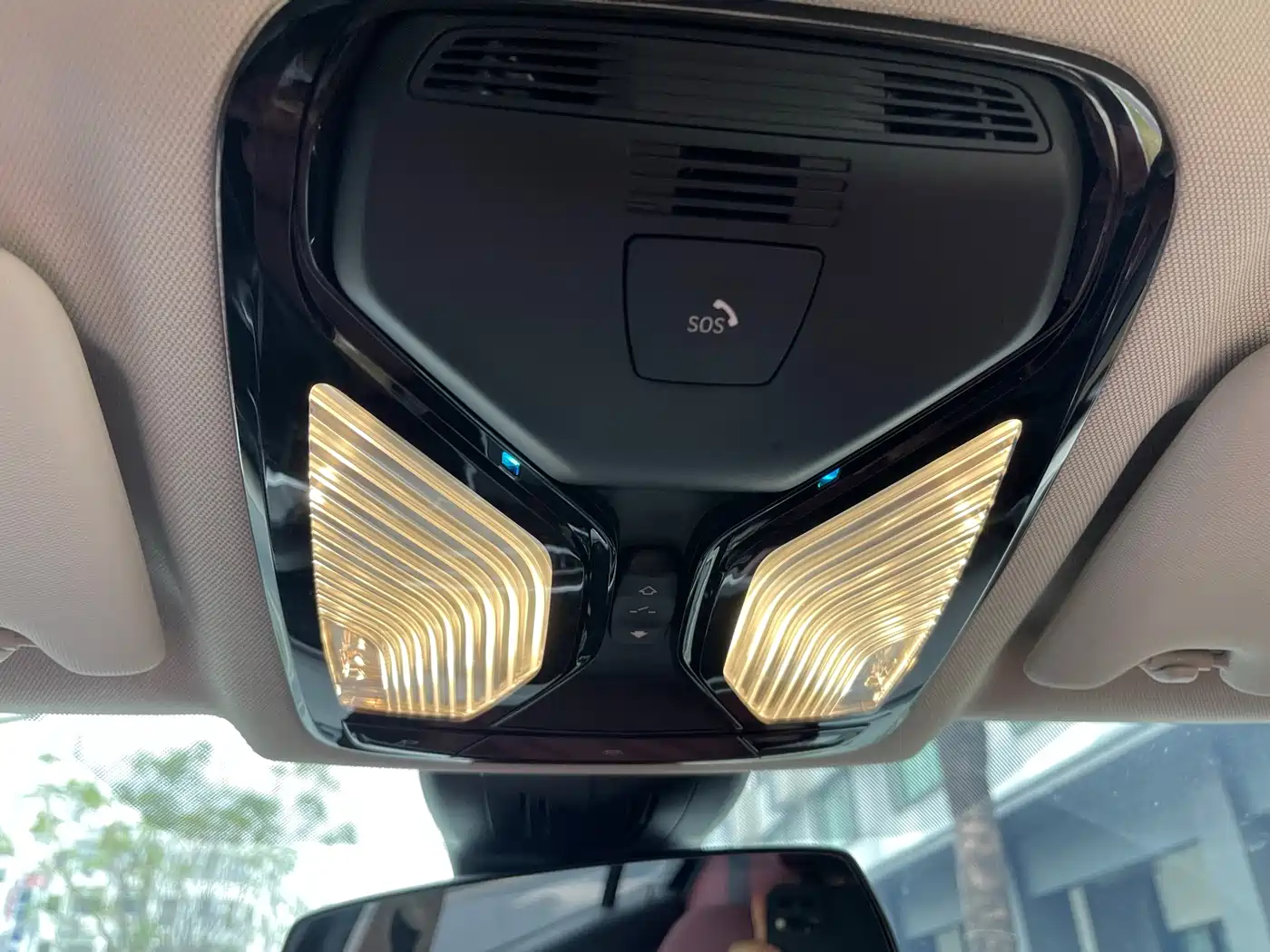BMW 3 Series 2024 325Li M Sport Shadowline Package фото 19