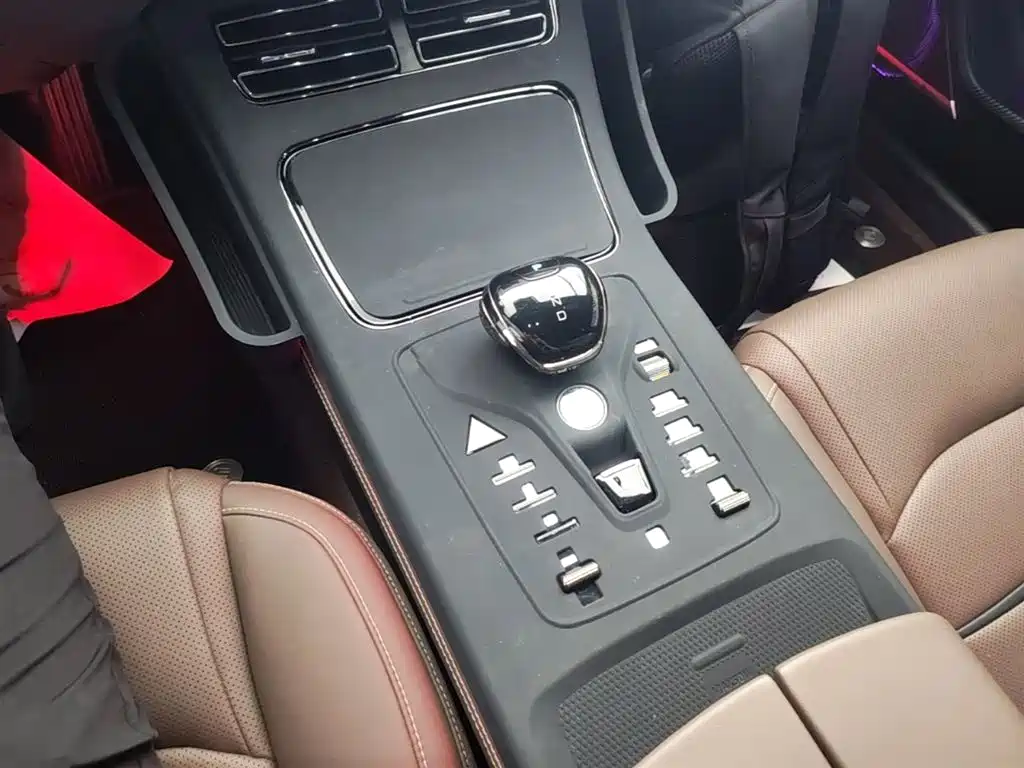 BYD Han 2020 EV Extended Range Luxury фото 14
