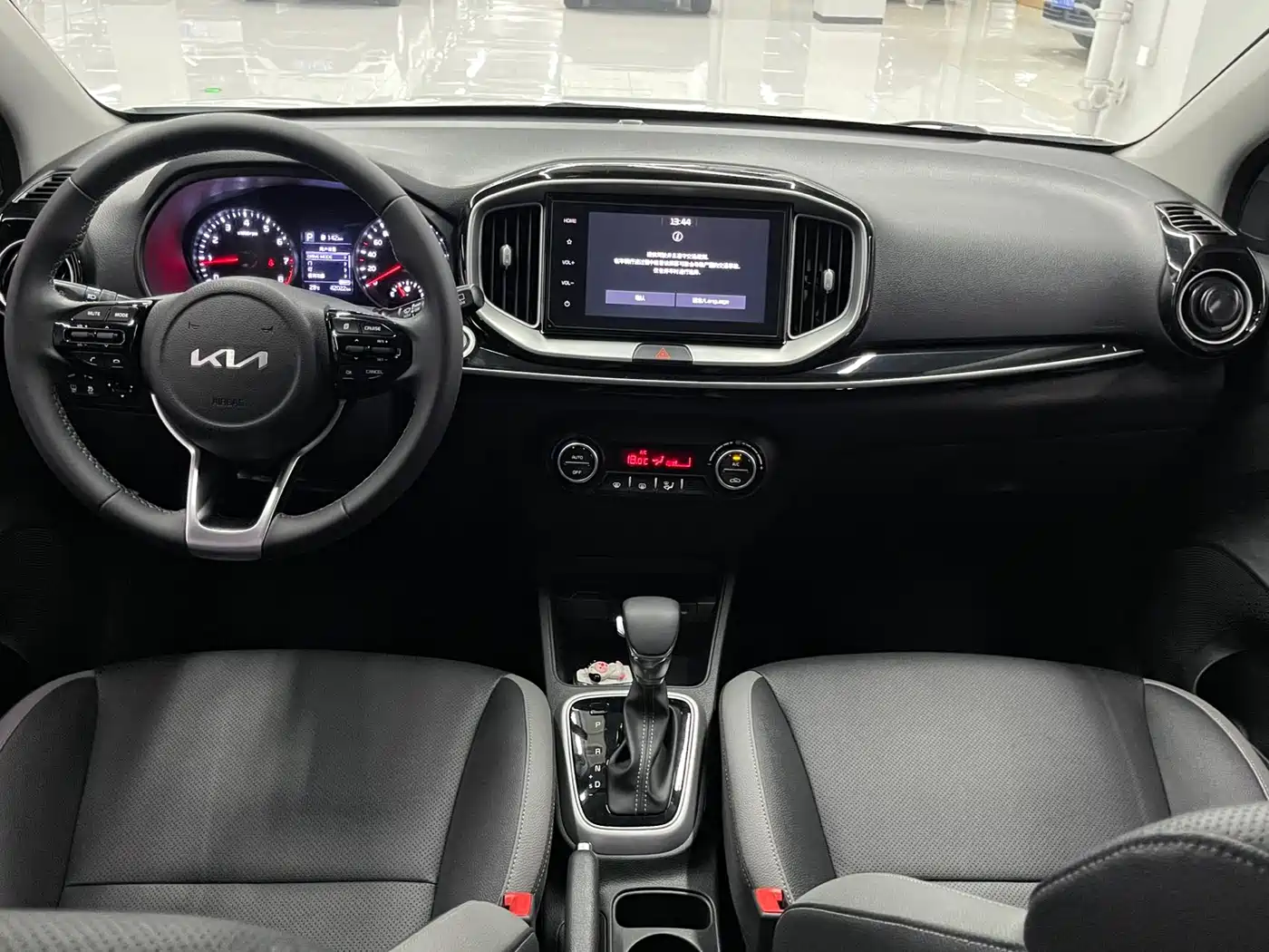 Kia KX1 2021 1.4L CVT Sunroof Version фото 14