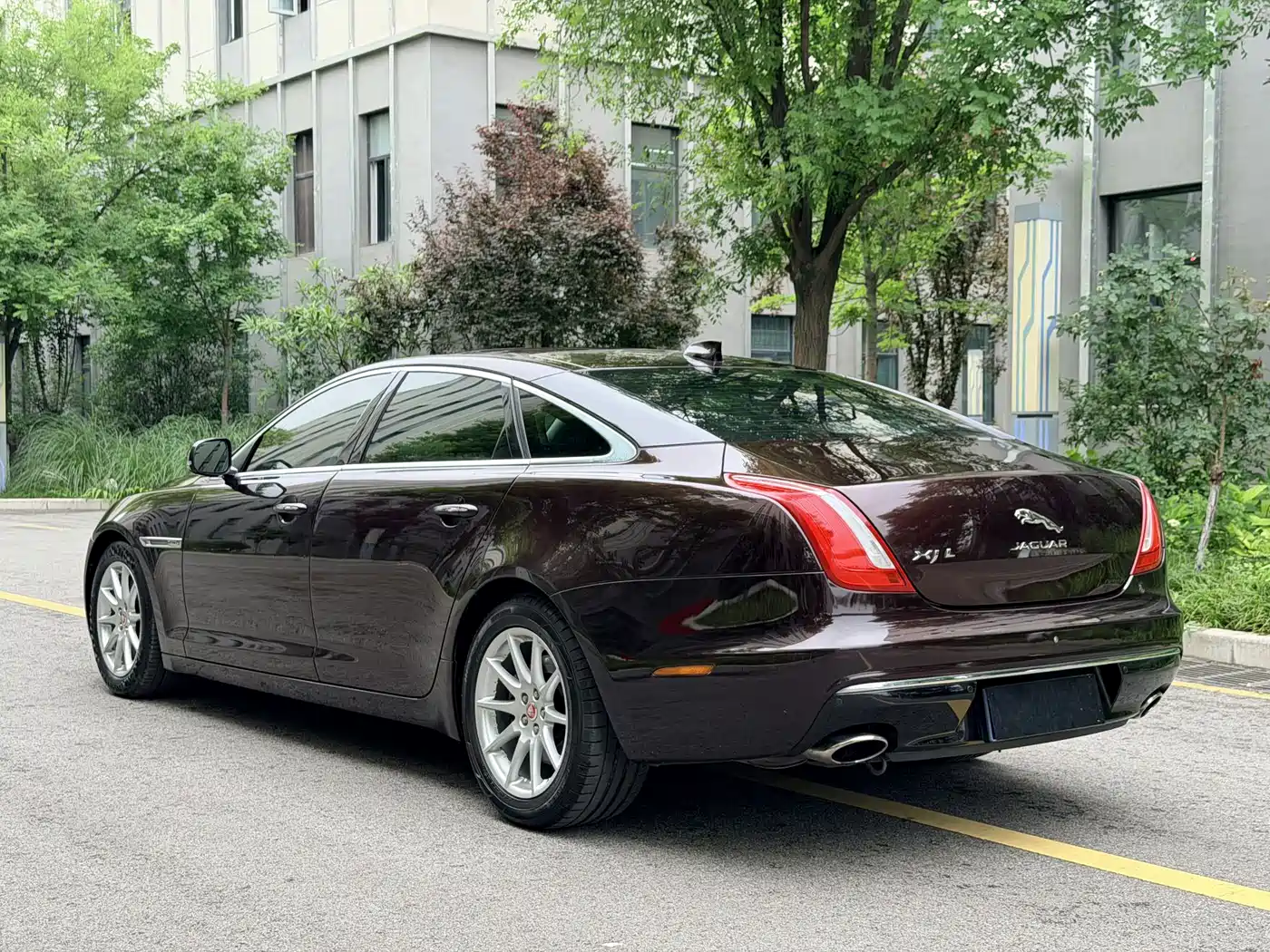 Jaguar XJ 2016 2016 XJL 2.0T 2WD Elegance Business Edition