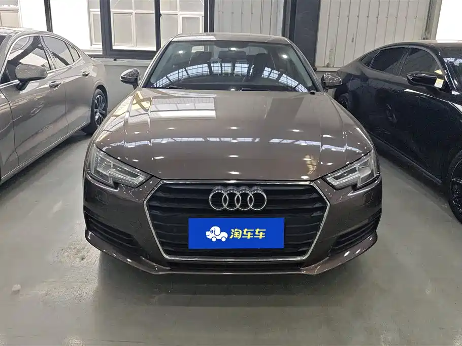 Audi A4L 2017 40 TFSI Progressive фото 2