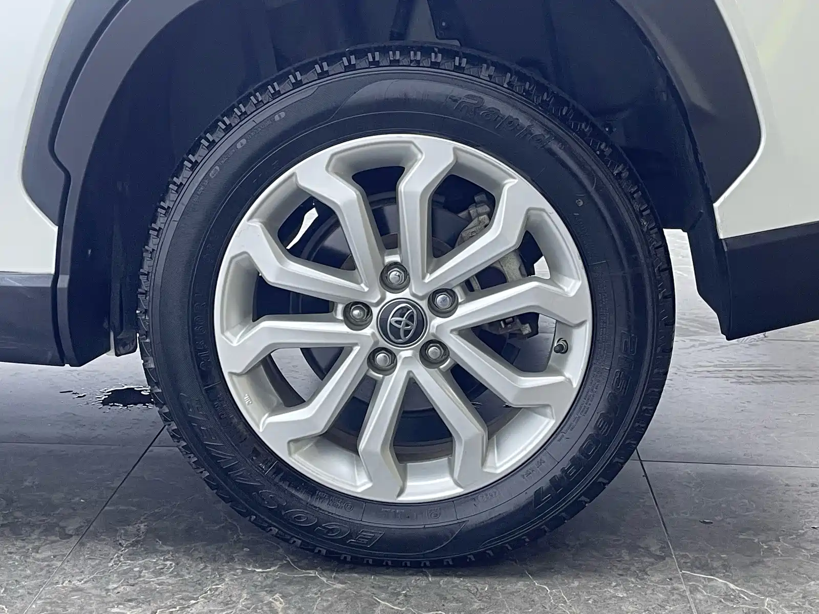 Фото 10 - Toyota Frontlander