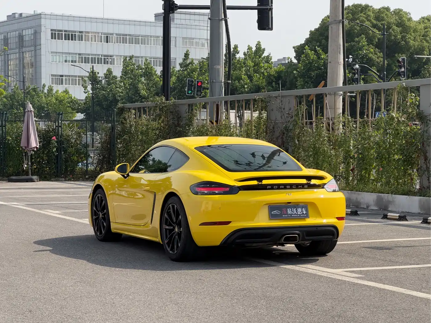 Porsche 718 2018 Cayman 2.0T фото 6