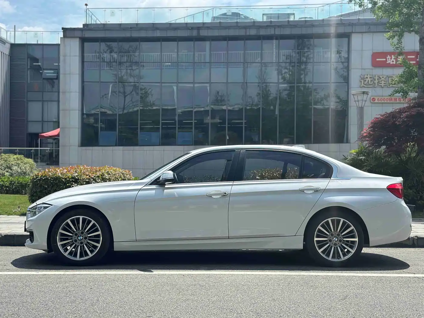 BMW 3 Series 2019 320Li Fashion Type фото 12