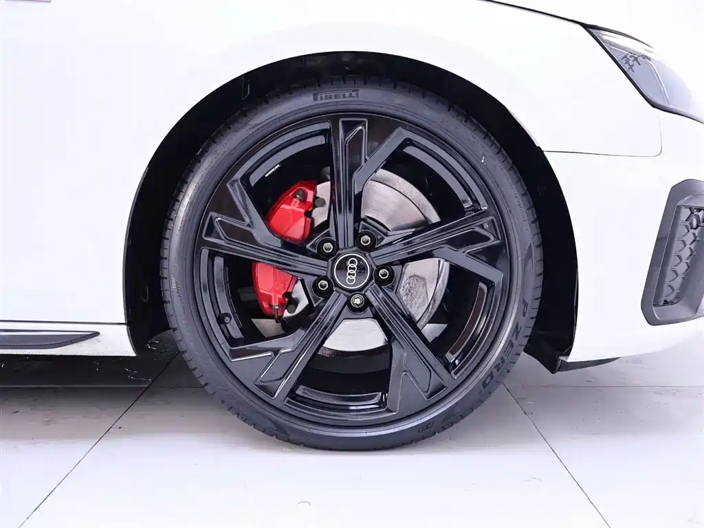Audi A4L 2024 40 TFSI Luxury Dynamic (Starry Night Edition) фото 6