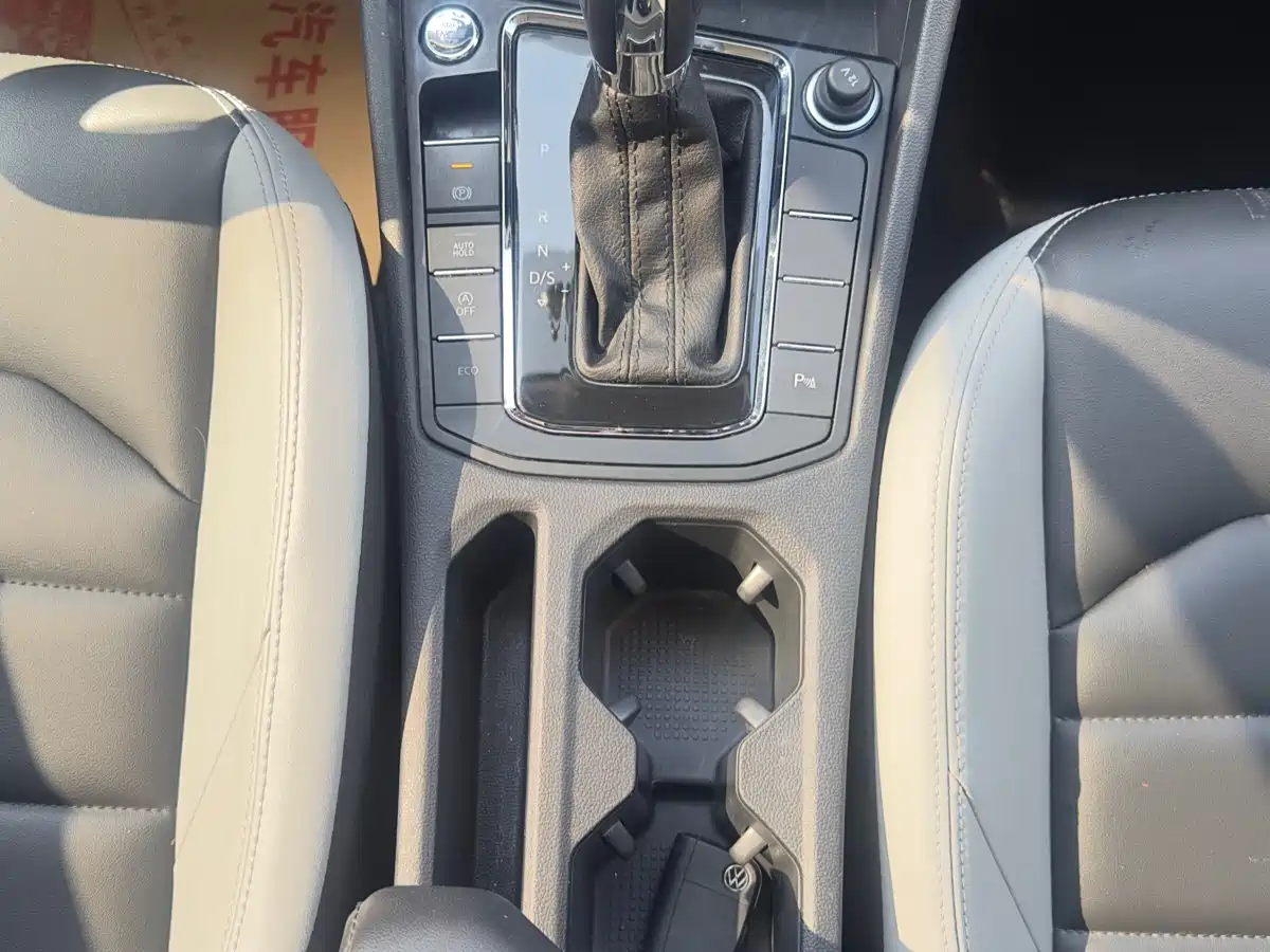 Volkswagen Bora 2023 280TSI DSG Prestige Edition фото 15