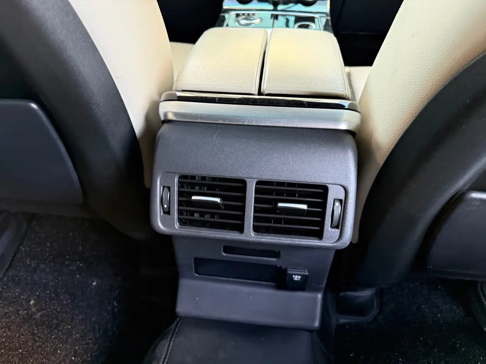 Фото 20 - Land Rover Range Rover Velar