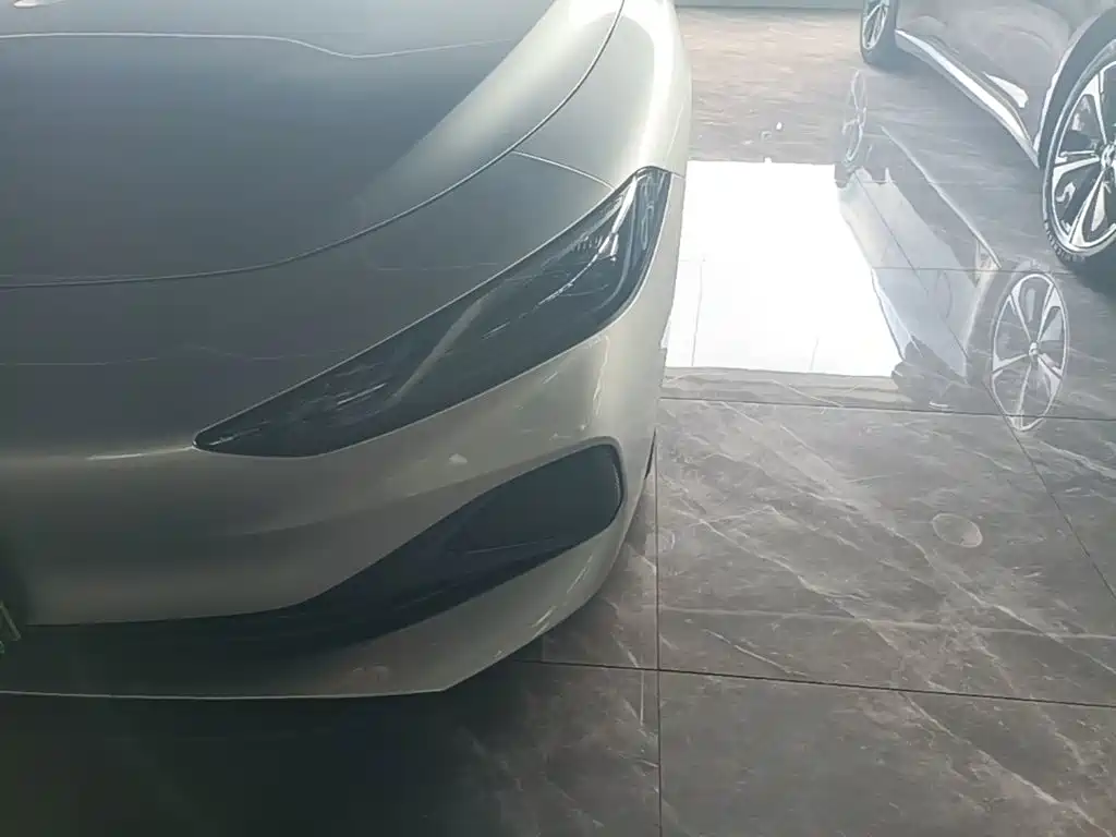 Roewe D7 2025 2025 DMH 125km World Champion Edition