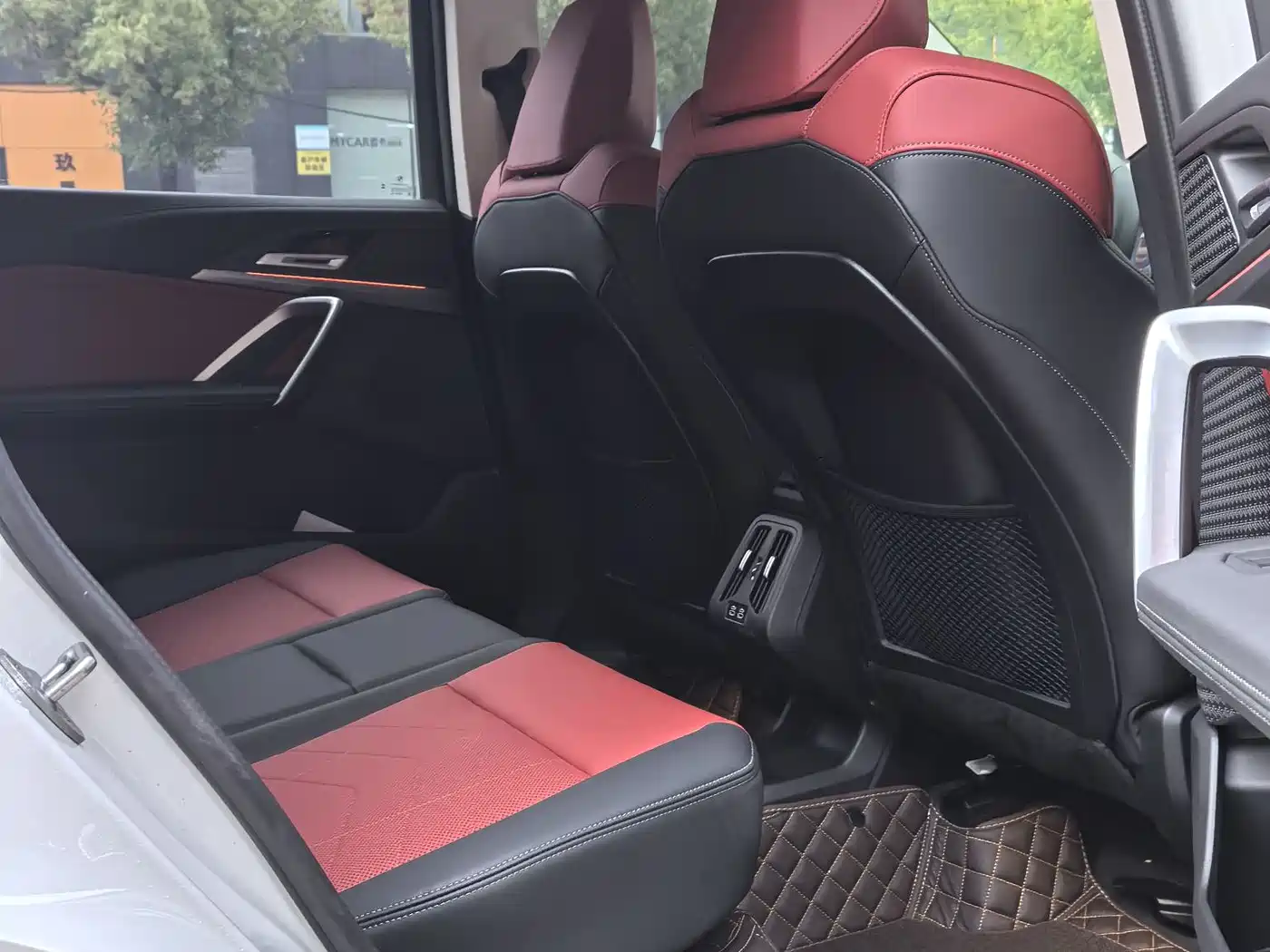 BMW X1 2024 sDrive25Li X Design Package фото 9