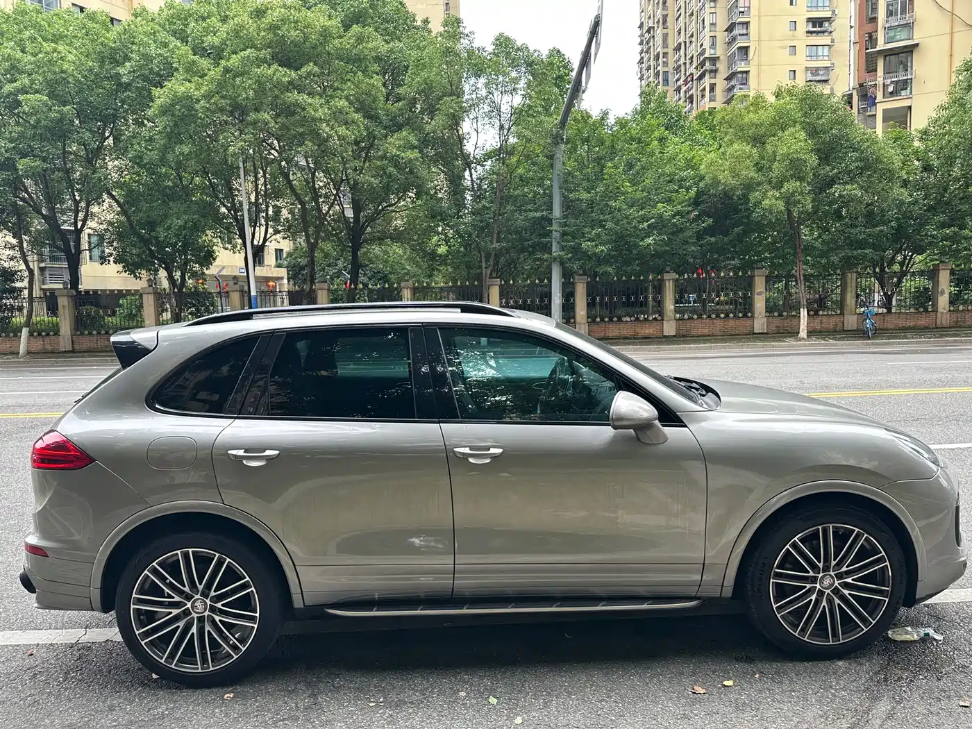 Porsche Cayenne 2011 Cayenne 3.0T фото 4