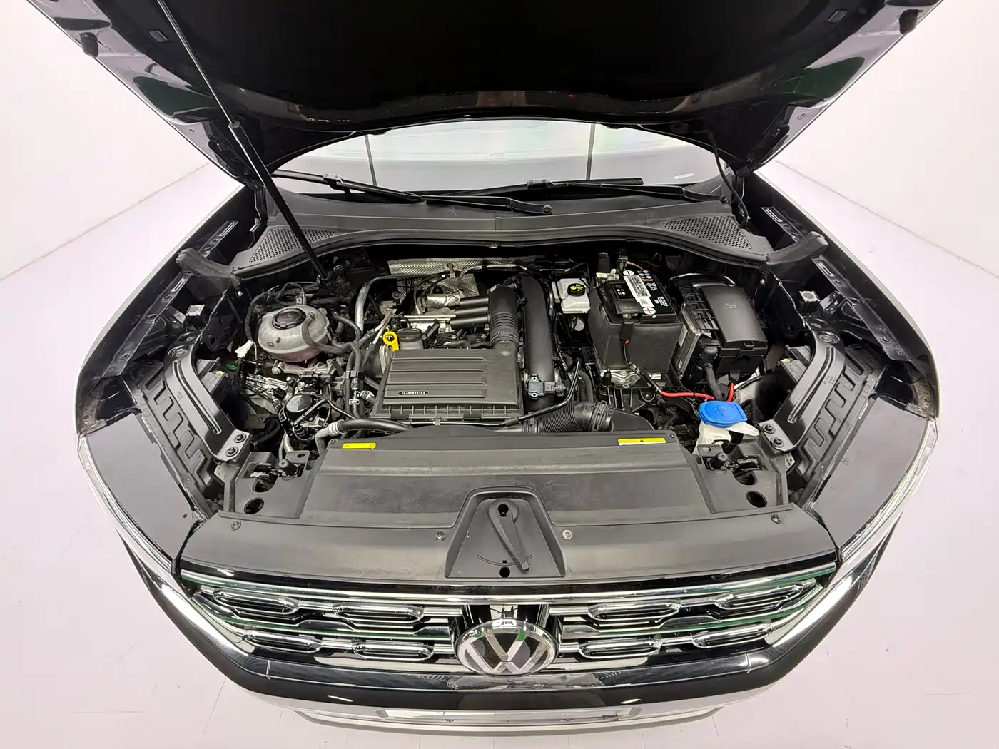 Volkswagen Tayron 2021 280TSI 2WD Luxury Smart Connect фото 8