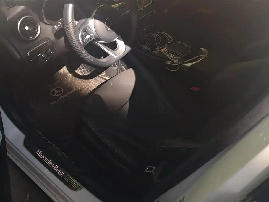 Mercedes-Benz C-Class 2021 C 260 Starry Exclusive Edition фото 9