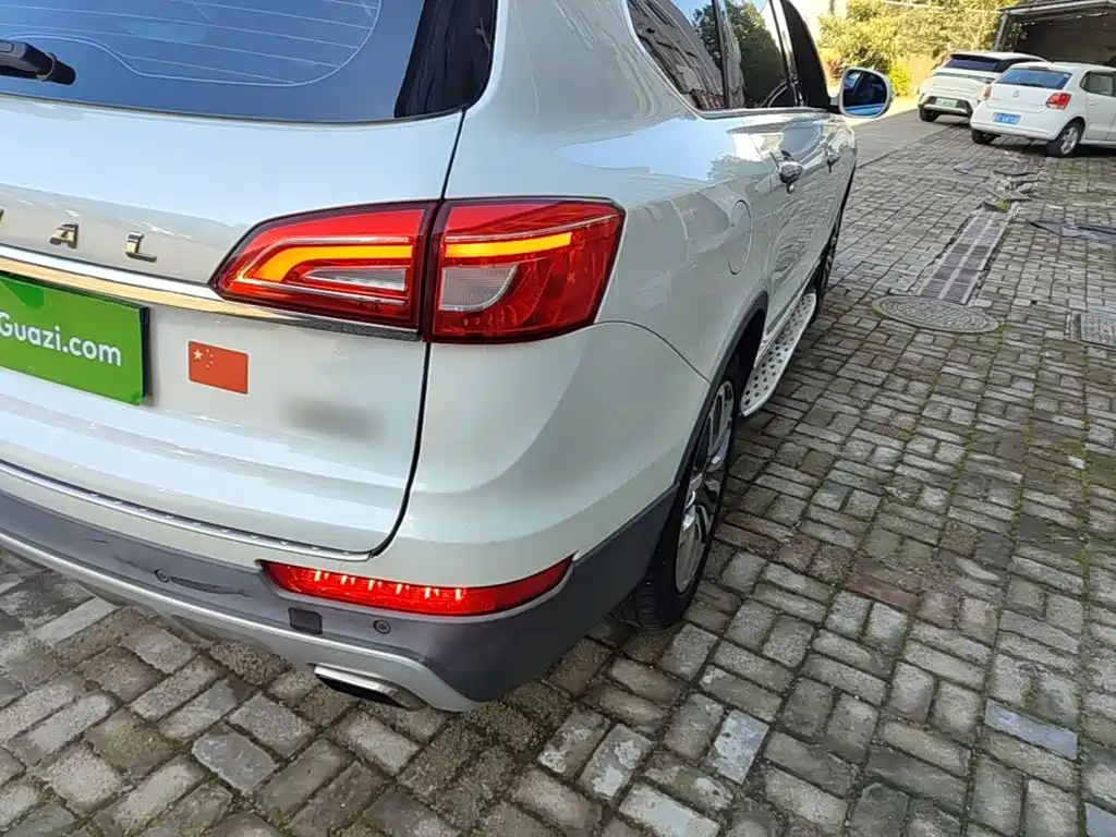 Фото 8 - Haval H7