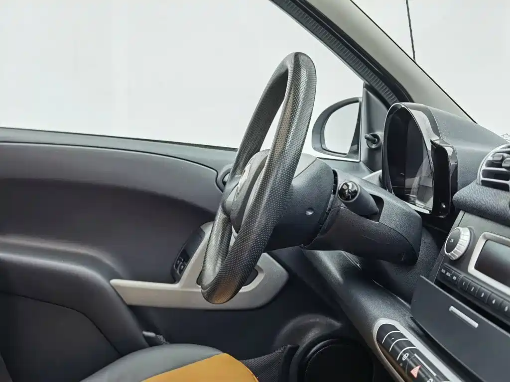 smart fortwo 2014 2012 1.0 MHD Hardtop Comfort