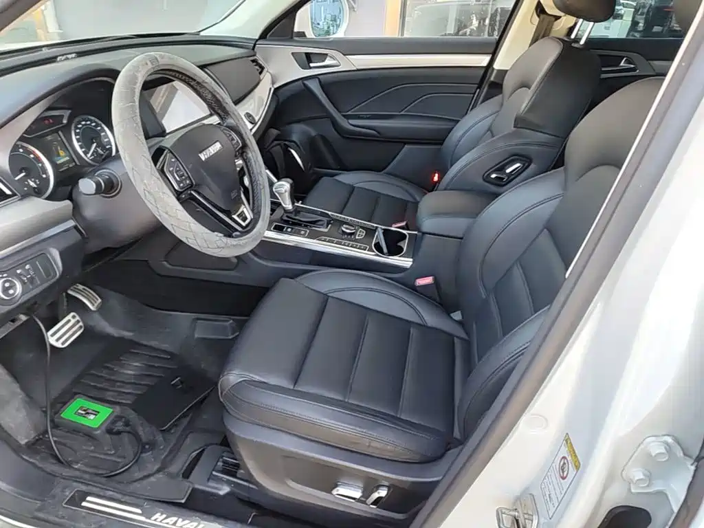 Фото 15 - Haval H7