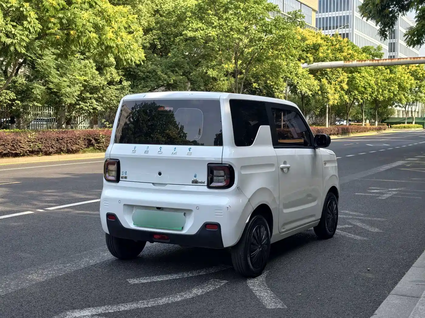 Geely Galaxy Panda 2023 Panda Mini 200km Endurance Bear фото 5