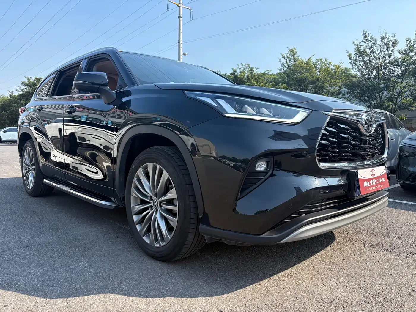 Toyota Highlander 2022 380T All-Wheel Drive Ultimate 7-Seater фото 3