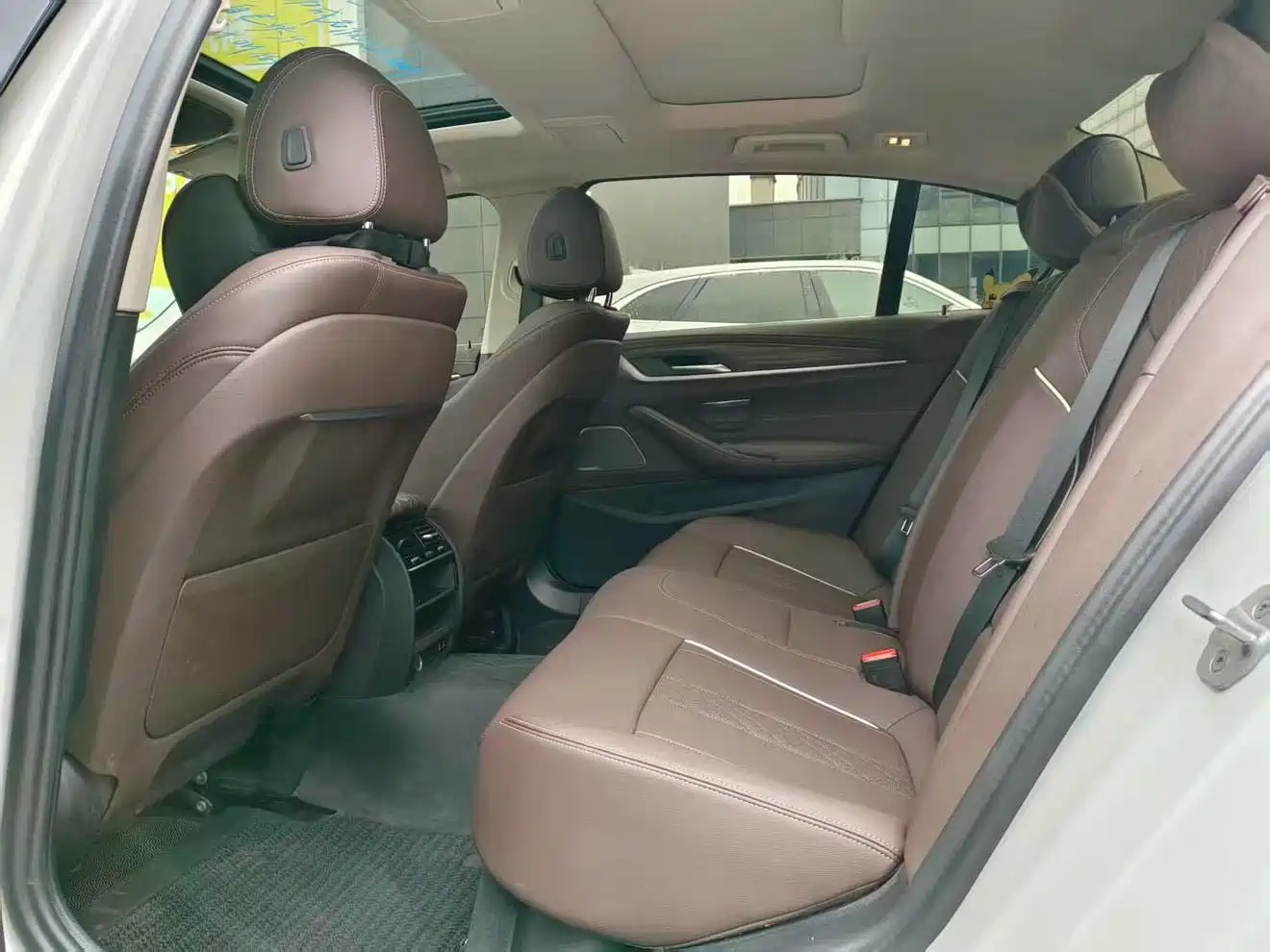Фото 4 - BMW 5 Series