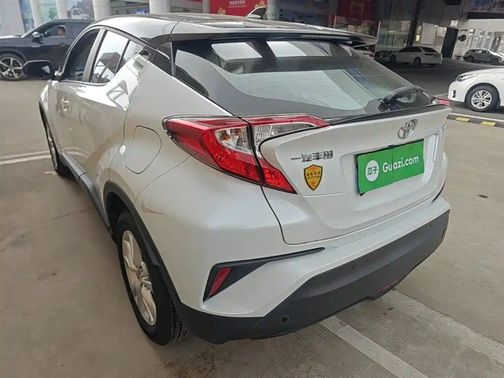 Toyota IZOA 2021 2.0L Yixing Edition фото 5