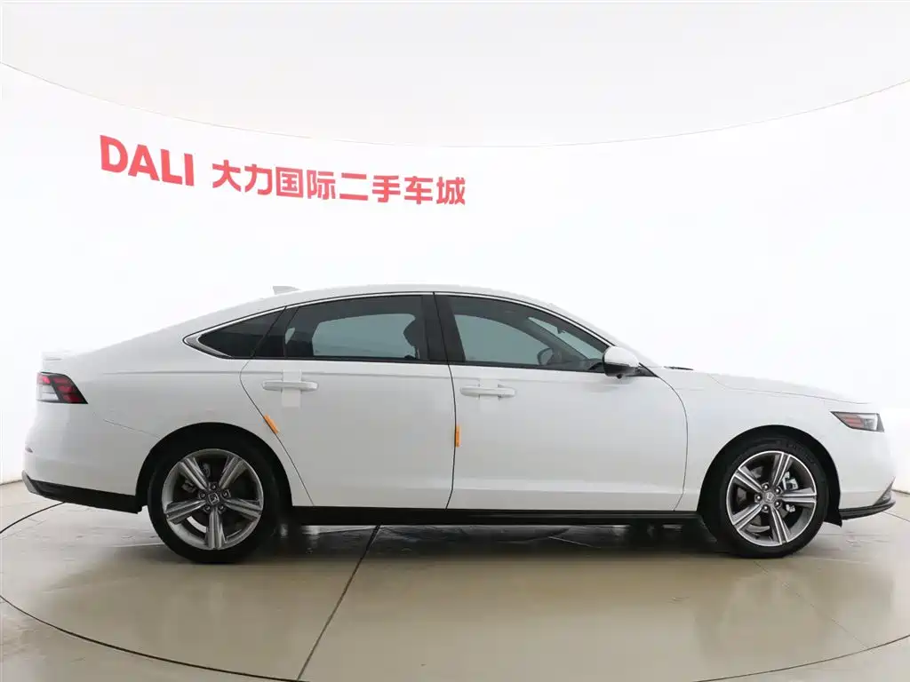 Honda Accord New Energy 2024 2023 2.0L e:PHEV Premium Edition