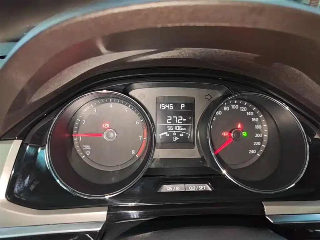 Volkswagen Bora 2016 Model 1.6L Automatic Comfort фото 12