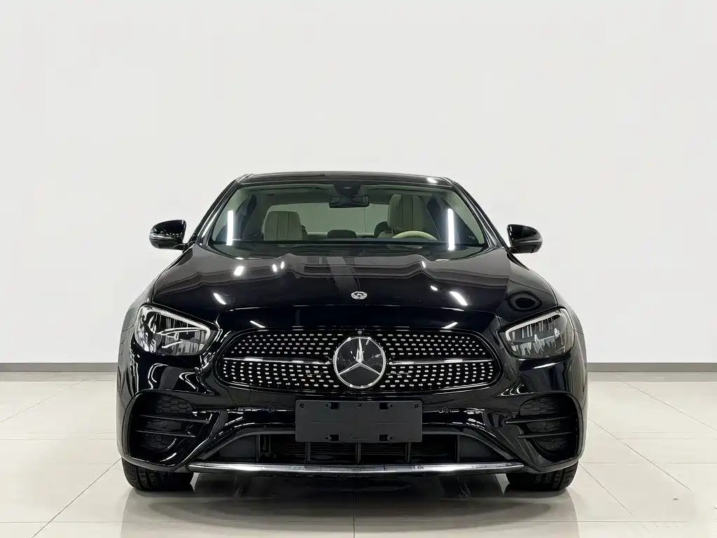 Mercedes-Benz E-Class 2023 E 300 L Sport Luxury фото 2
