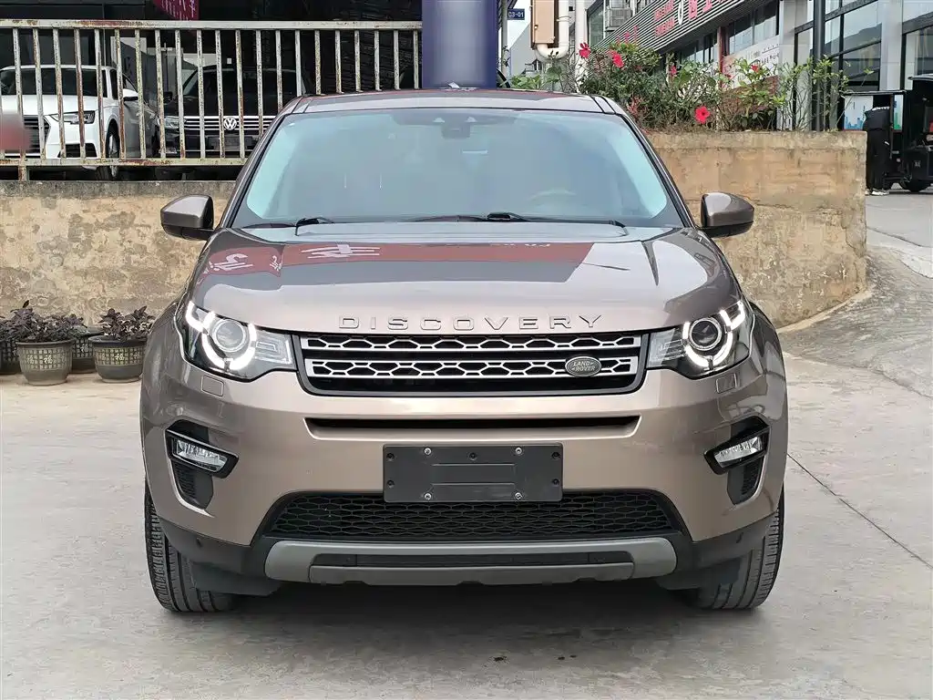 Land Rover Discovery Sport 2017 2.0T SE фото 3