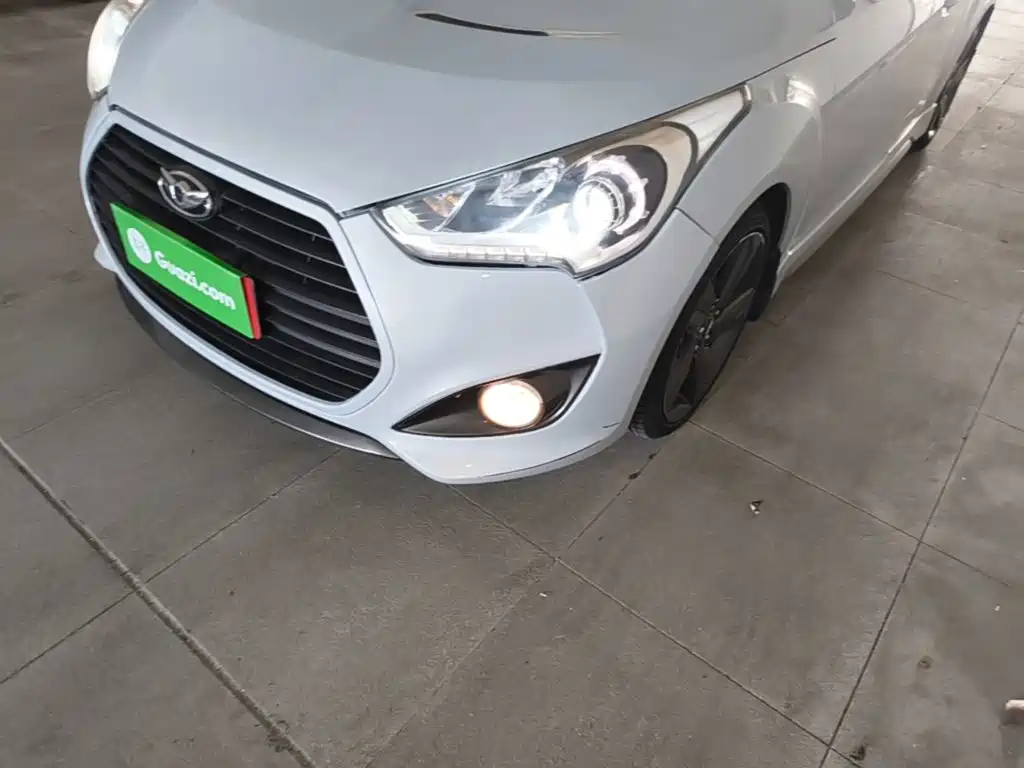 Hyundai Veloster 2015 2012 1.6T Automatic Luxury