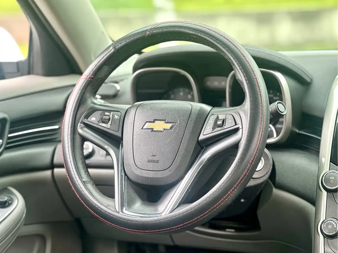 Chevrolet Malibu 2014 2.0L Automatic Luxury фото 43