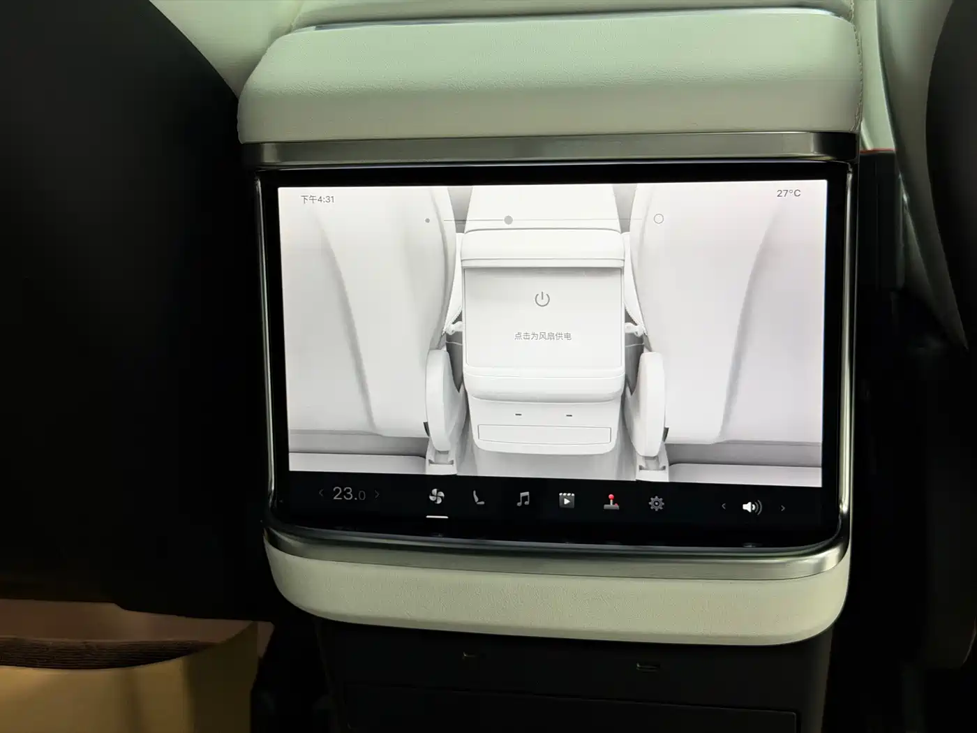 Tesla Model X 2023 Dual Motor All-Wheel Drive Edition фото 21