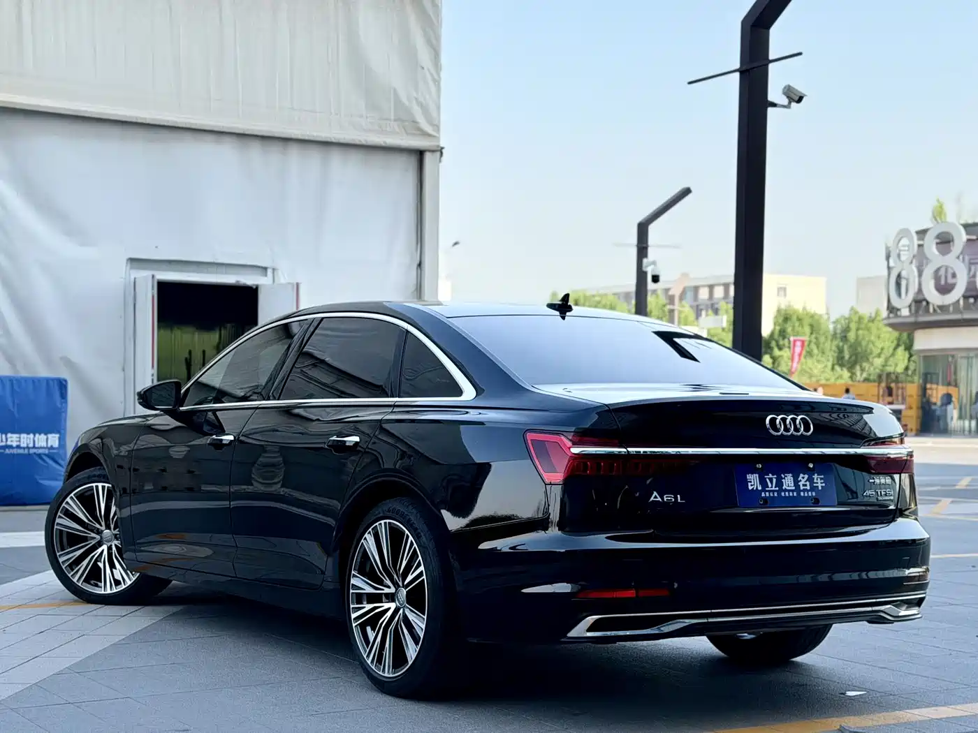 Audi A6L 2024 45 TFSI quattro Exclusive Elegance фото 5
