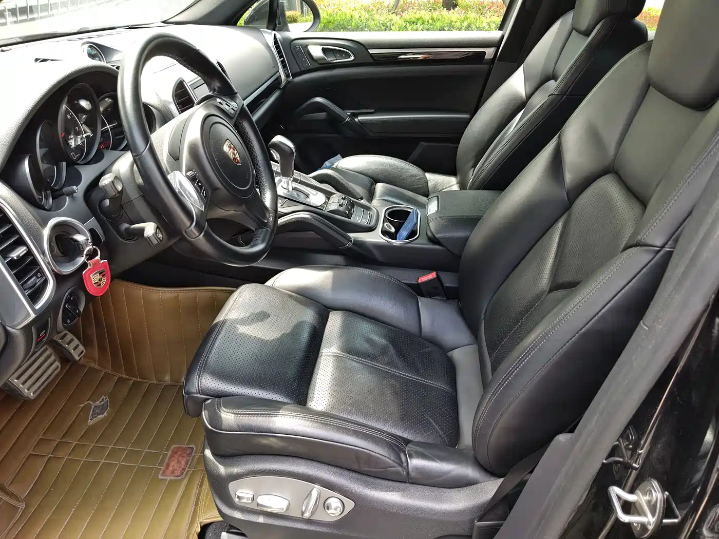 Porsche Cayenne 2014 Cayenne Platinum Edition 3.0T фото 12