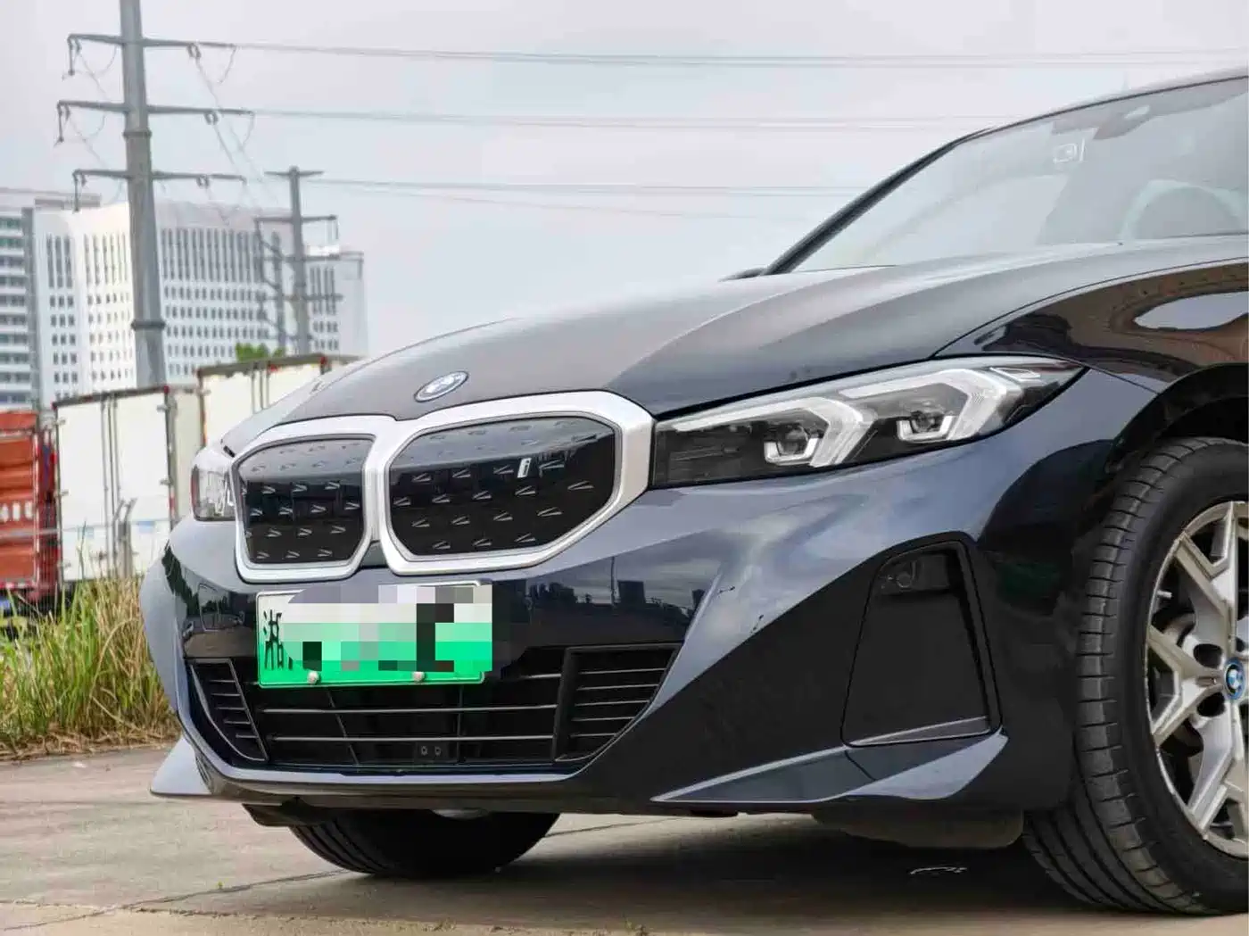 BMW i3 2022 eDrive 35 L фото 6